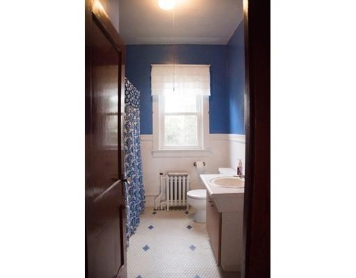 520 Ludlow Street Fall River, MA 02721 - Photo 10 of 24