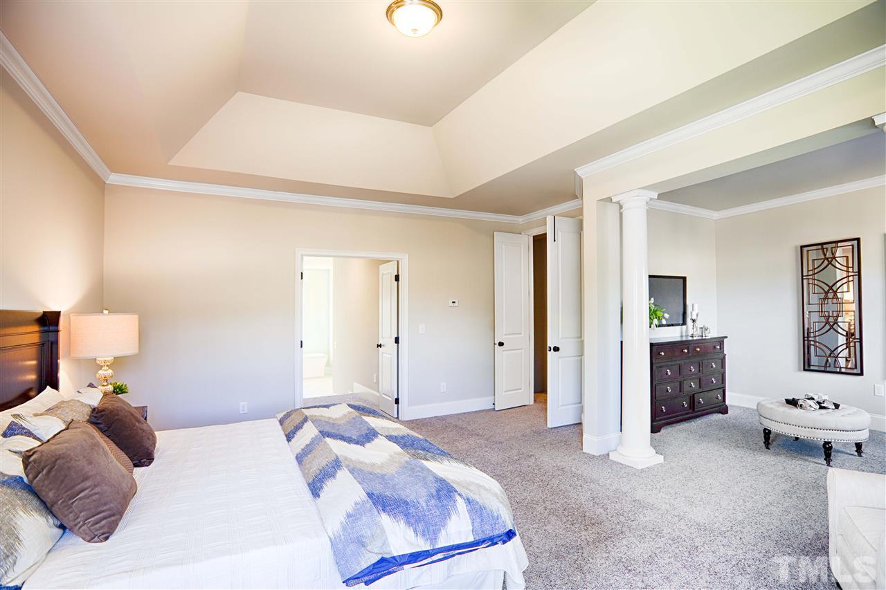 140 Cloverdale Road Apex, NC 27523 - Photo 8 of 15 Gallery Image 8
