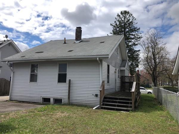 135 Phoenix Terrace Springfield, MA 01104 - Photo 12 of 13