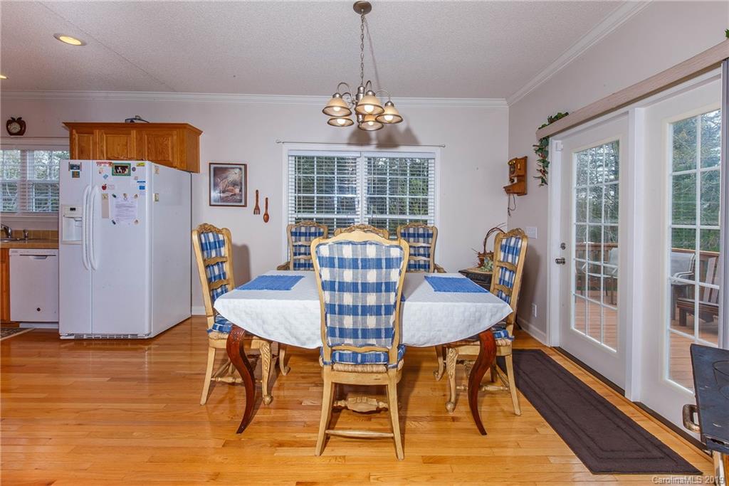 44 Forest Lake Road Brevard, NC 28712 - Photo 15 of 30 Gallery Image 15