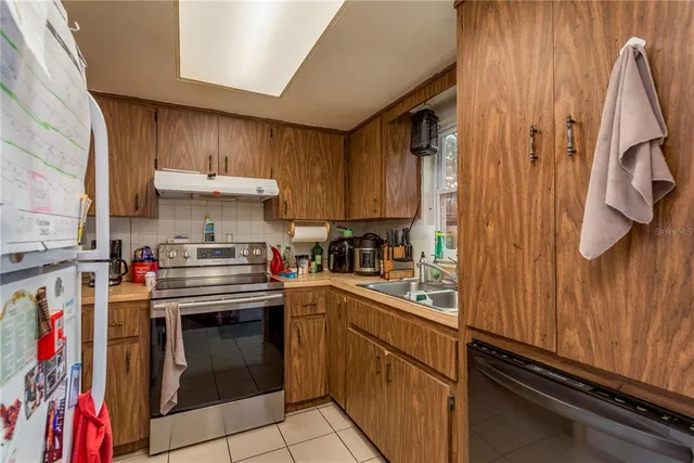 $689,900 | 2725 Belle Haven Drive, Clearwater, FL 33763