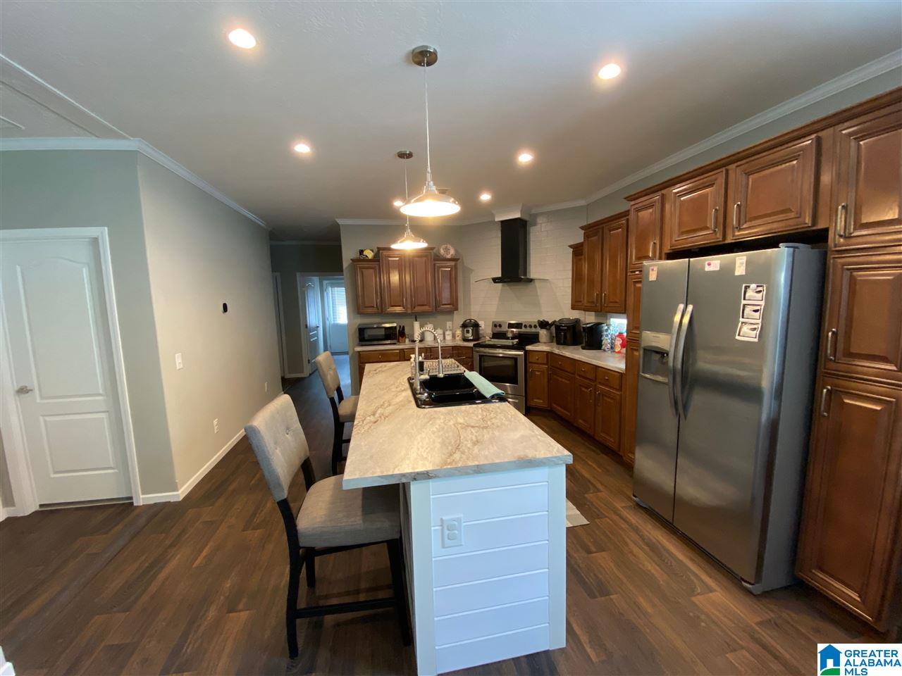 1572 Highway 191 Jemison, AL 35085 - Photo 2 of 23