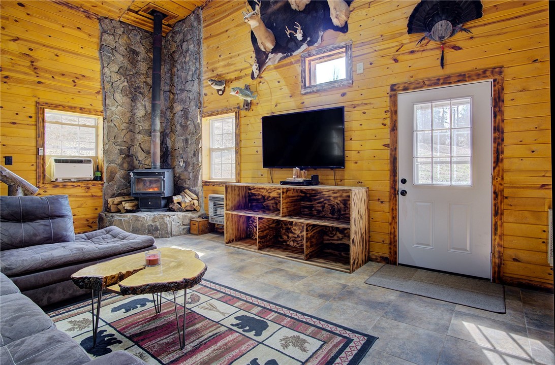 429 A State Rd S-37-538 Long Creek, SC 29658 - Photo 6 of 23 Gallery Image 6