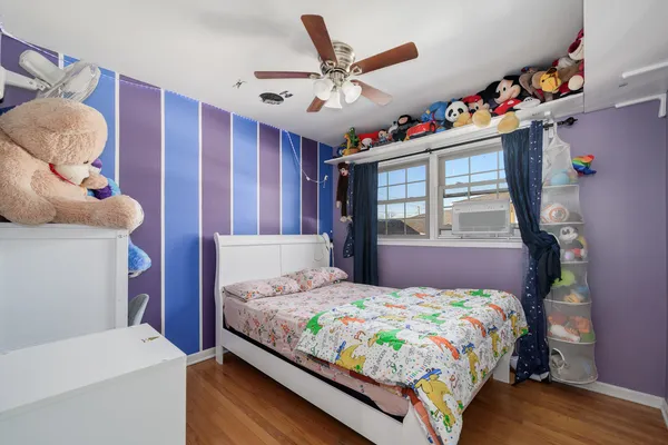 $495,000 | 2458 Seminary Avenue, Des Plaines, IL 60016