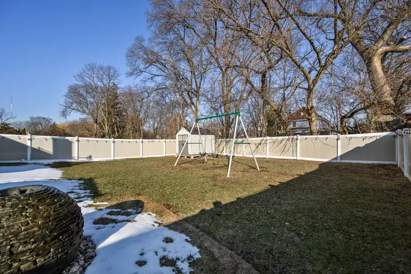 $495,000 | 2458 Seminary Avenue, Des Plaines, IL 60016