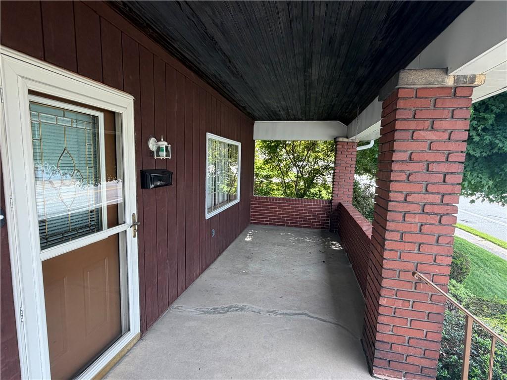 1041 4th Street Monongahela, PA 15063 - Photo 2 of 28 a view of an entryway of the house