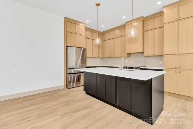 $797,000 | 27 Baxter Woods Lane, Candler, NC 28715