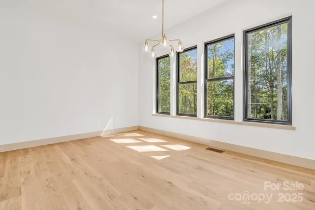 $797,000 | 27 Baxter Woods Lane, Candler, NC 28715