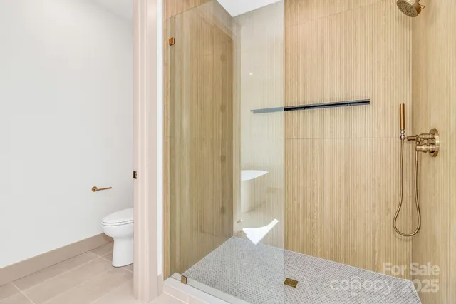 $797,000 | 27 Baxter Woods Lane, Candler, NC 28715