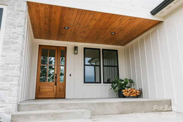 $797,000 | 27 Baxter Woods Lane, Candler, NC 28715