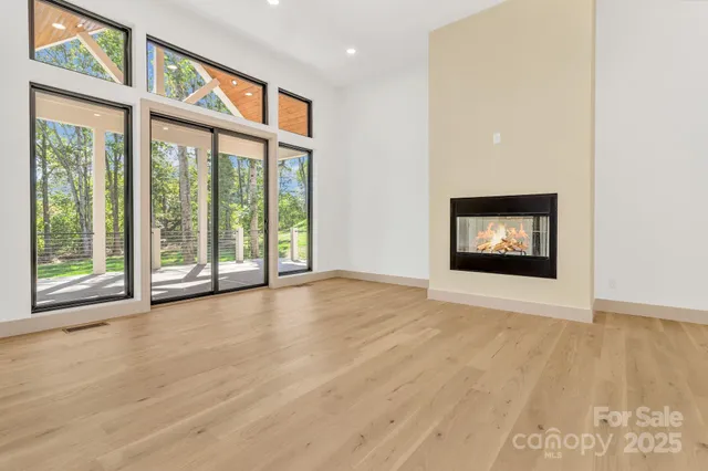 $797,000 | 27 Baxter Woods Lane, Candler, NC 28715