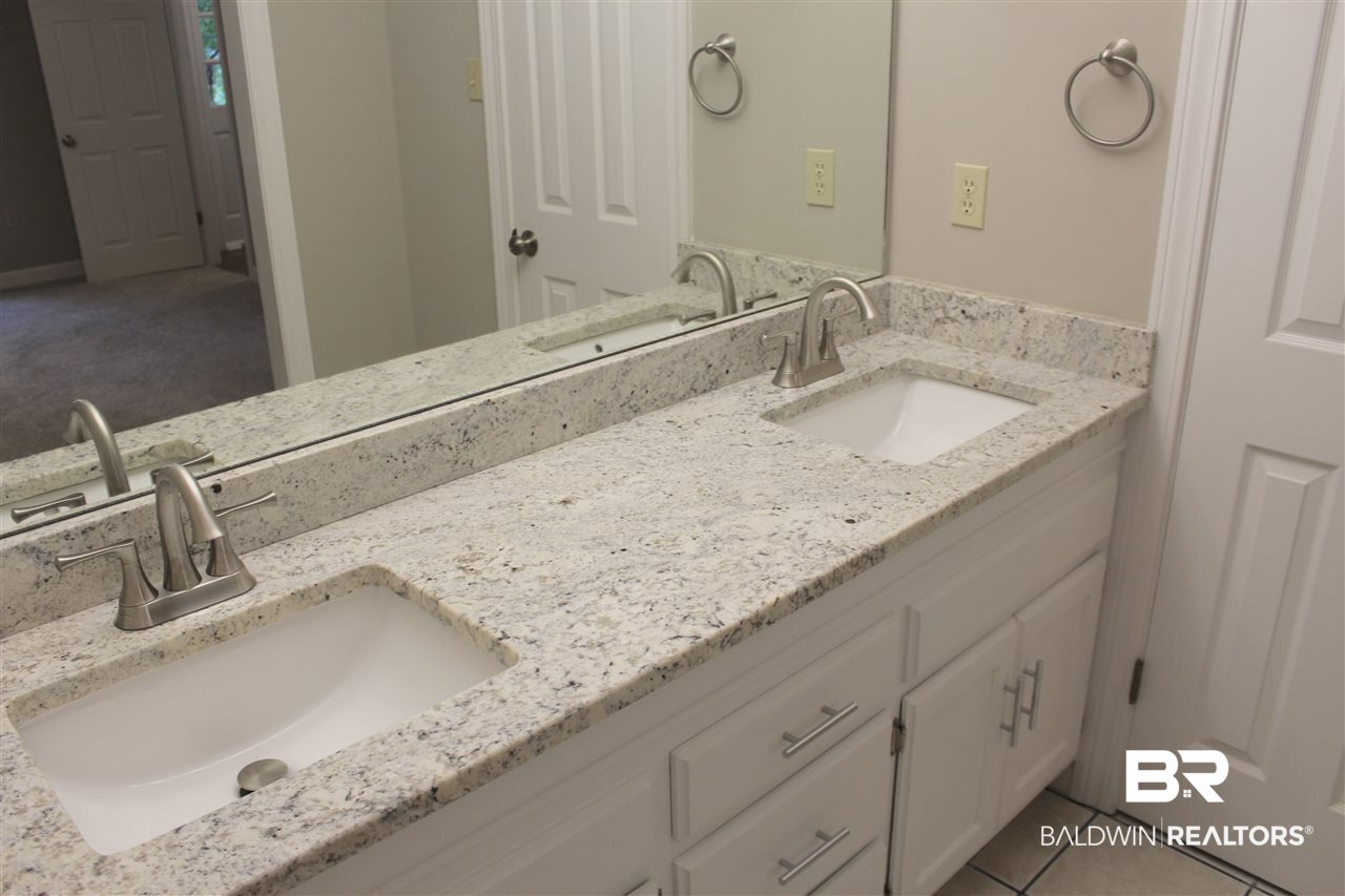 1101 Jonathan Court Mobile, AL 36695 - Photo 19 of 48 MASTER BATHROOM