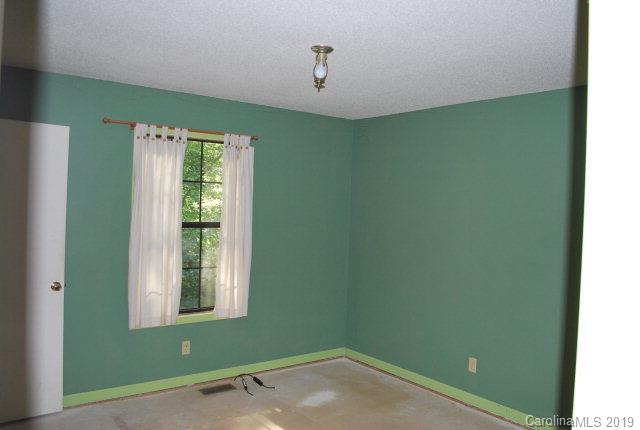 281 Lighthouse Church Road Nebo, NC 28761 - Photo 12 of 30 Gallery Image 12