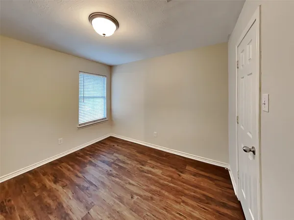 $1,930 | 2219 Shady Pine Drive, Conroe, TX 77301
