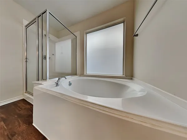 $1,930 | 2219 Shady Pine Drive, Conroe, TX 77301