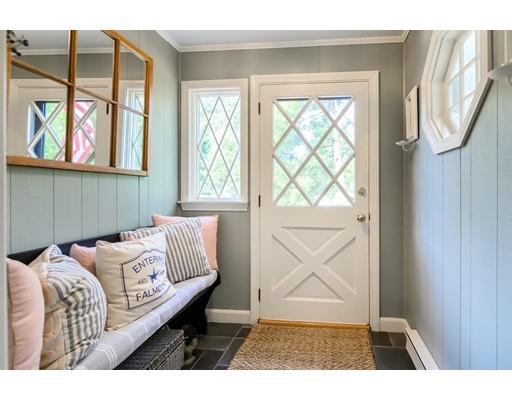 34 Argilla Road Andover, MA 01810 - Photo 3 of 38 Gallery Image 3