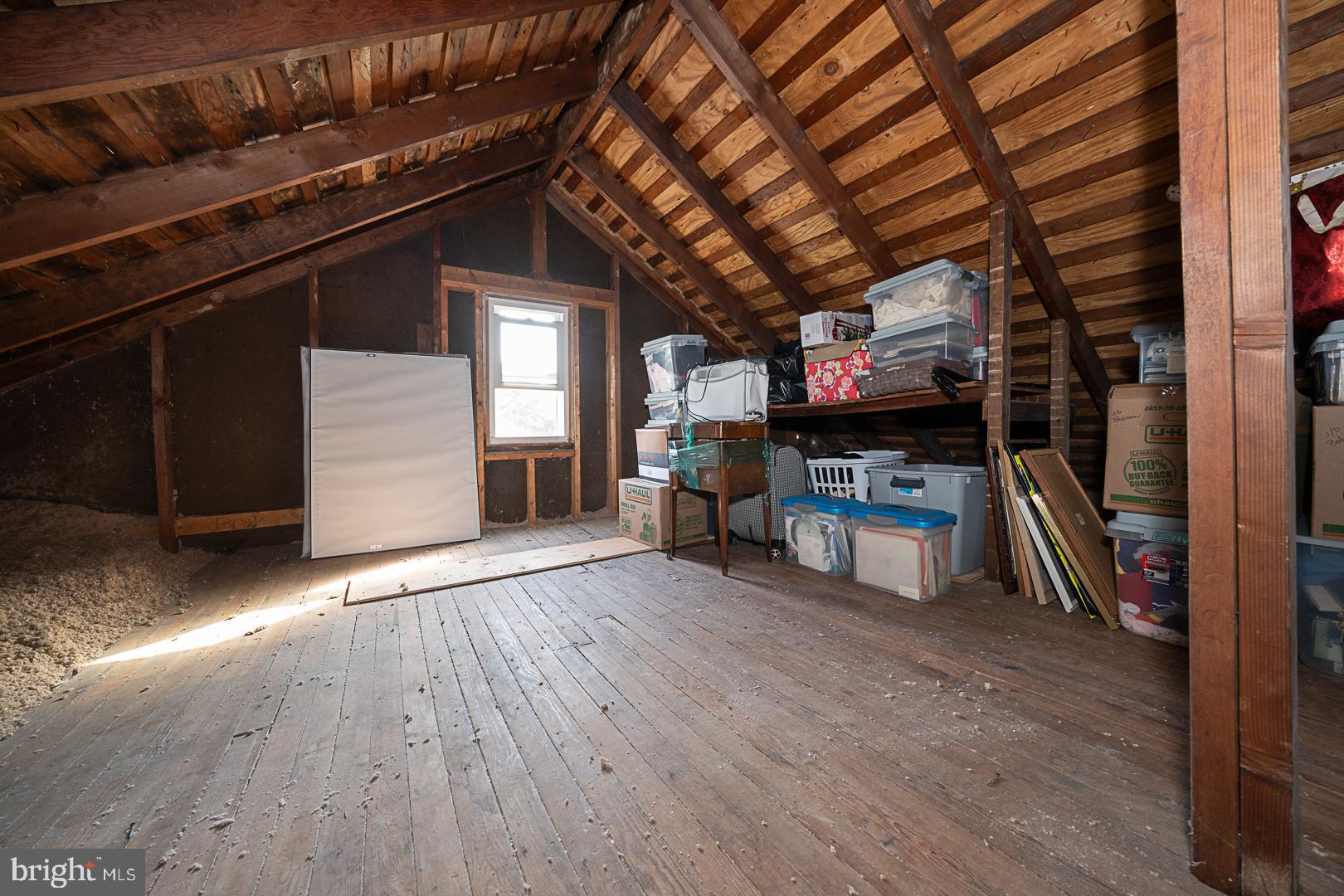 33 Rittenhouse Road Broomall, PA 19008 - Photo 36 of 47 a view of a storage & utility room
