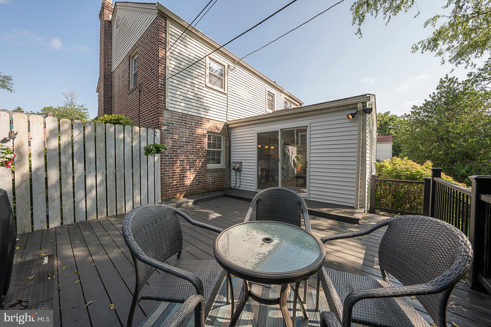 33 Rittenhouse Road Broomall, PA 19008 - Photo 46 of 47 a backyard of a house with table and chairs