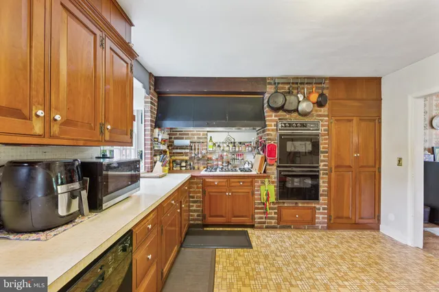 $2,599,000 | 20 F Constant Spring Road, Malvern, PA 19355