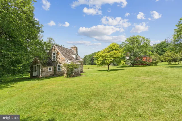$2,599,000 | 20 F Constant Spring Road, Malvern, PA 19355