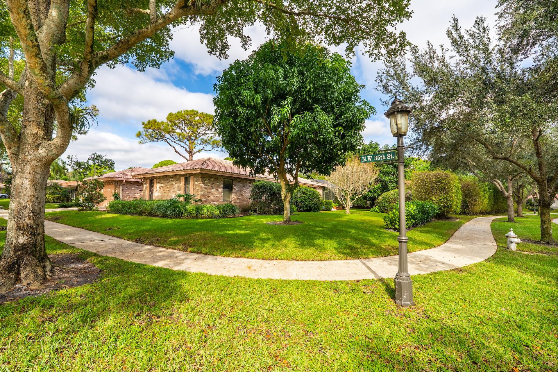 2403 Northwest 35th Street Boca Raton, FL 33431 - Photo 32 of 35 Photo 32