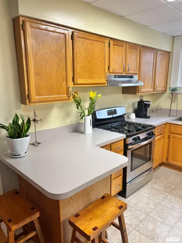 $135,000 | 310 Woodland Place, Jacksonville, IL 62650