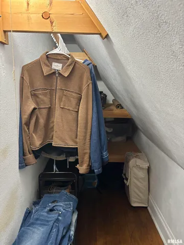 $135,000 | 310 Woodland Place, Jacksonville, IL 62650