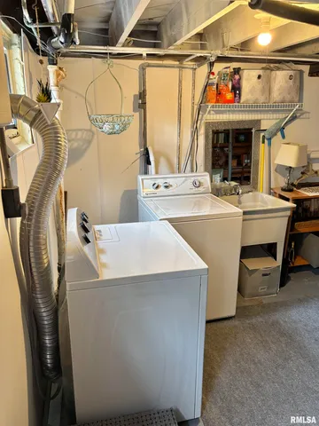 $135,000 | 310 Woodland Place, Jacksonville, IL 62650