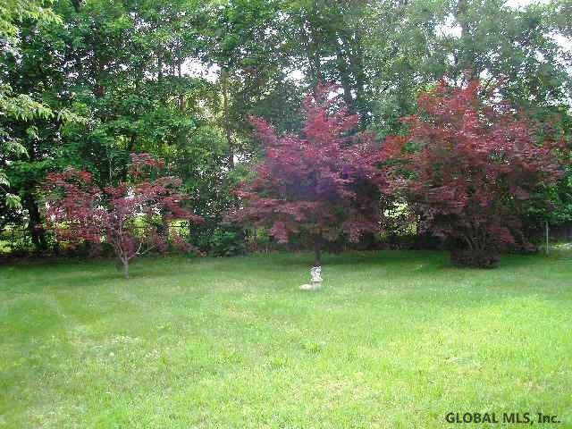 2185 Curry Road Rotterdam, NY 12303 - Photo 3 of 16 Photo 3