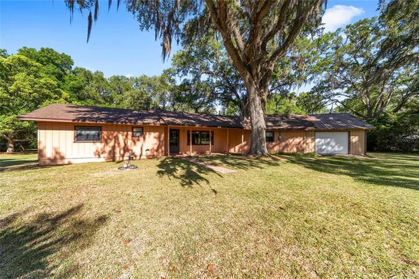 $375,000 | 14020 Northwest 160th Avenue, Williston, FL 32696