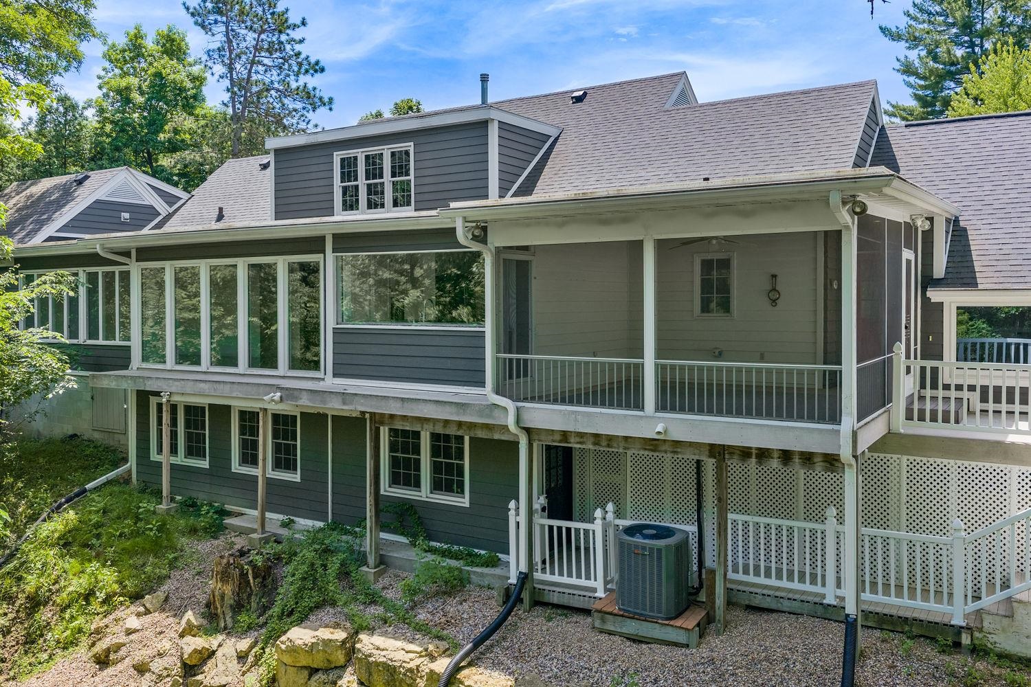 214 Windy Hill Road Wisconsin Dells, WI 53965 - Photo 8 of 80