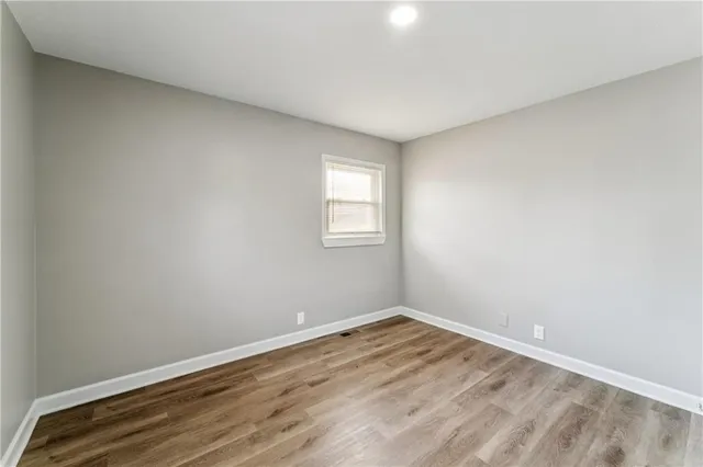 $259,950 | 827 North Choctaw Avenue, Independence, MO 64056