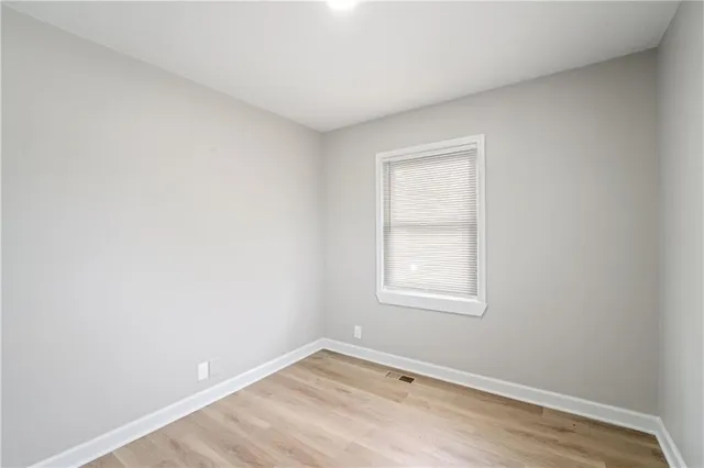 $259,950 | 827 North Choctaw Avenue, Independence, MO 64056