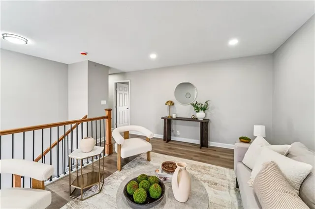 $259,950 | 827 North Choctaw Avenue, Independence, MO 64056