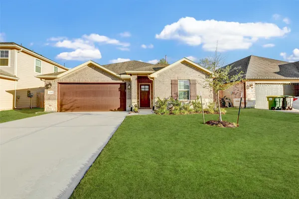 $2,295 | 12902 Royal Ann Way, Tomball, TX 77375