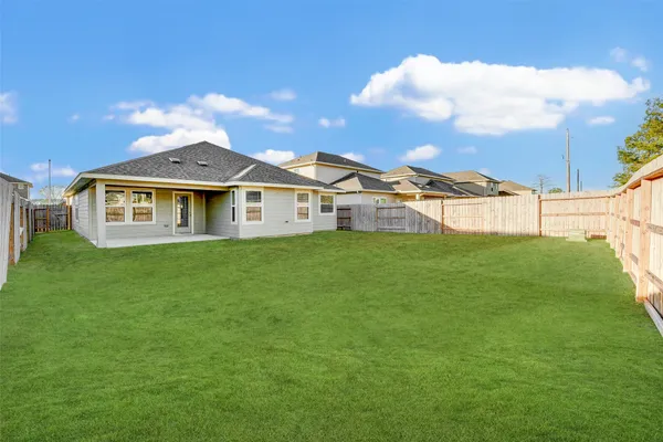 $2,295 | 12902 Royal Ann Way, Tomball, TX 77375