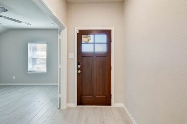 $2,295 | 12902 Royal Ann Way, Tomball, TX 77375