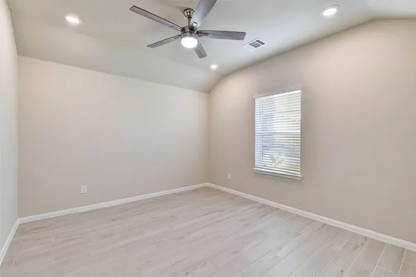 $2,295 | 12902 Royal Ann Way, Tomball, TX 77375