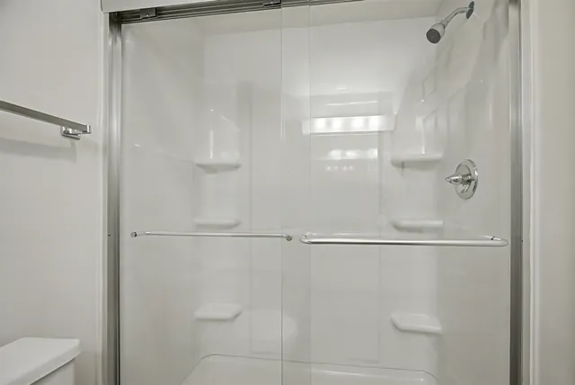 $290,000 | 11 Essex Green Court, Merrimack, NH 03054