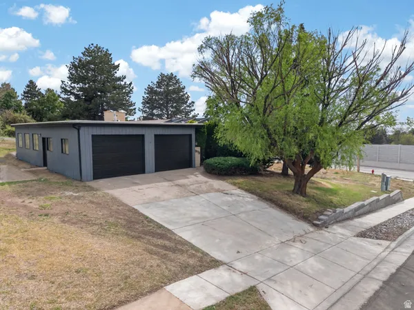 $549,900 | 2972 East Orson F Drive North, Layton, UT 84040