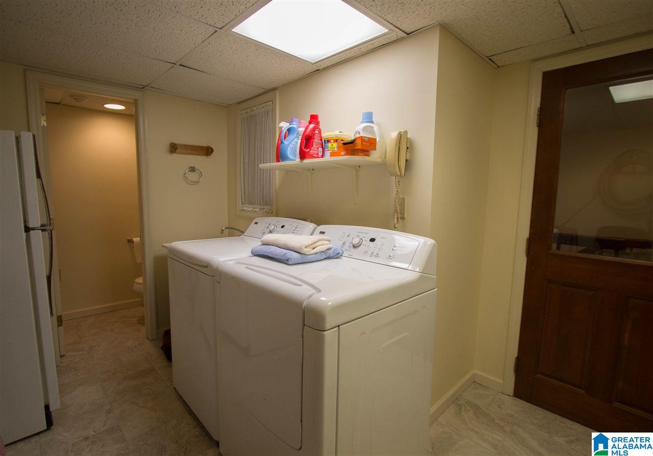 3986 Spring Valley Road Birmingham, AL 35223 - Photo 14 of 46