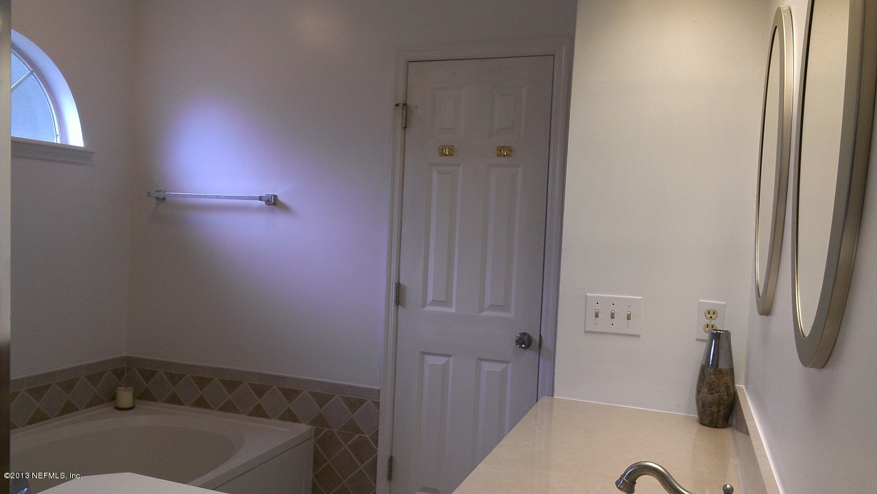 9129 Sable Ridge Court Jacksonville, FL 32244 - Photo 17 of 31 Master Bath 4