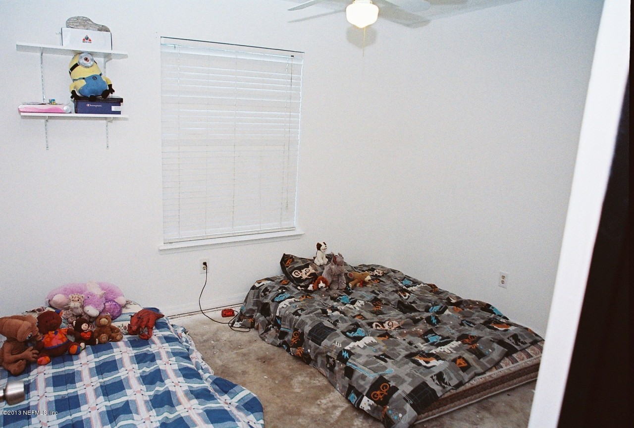 9129 Sable Ridge Court Jacksonville, FL 32244 - Photo 28 of 31 Bedroom 4