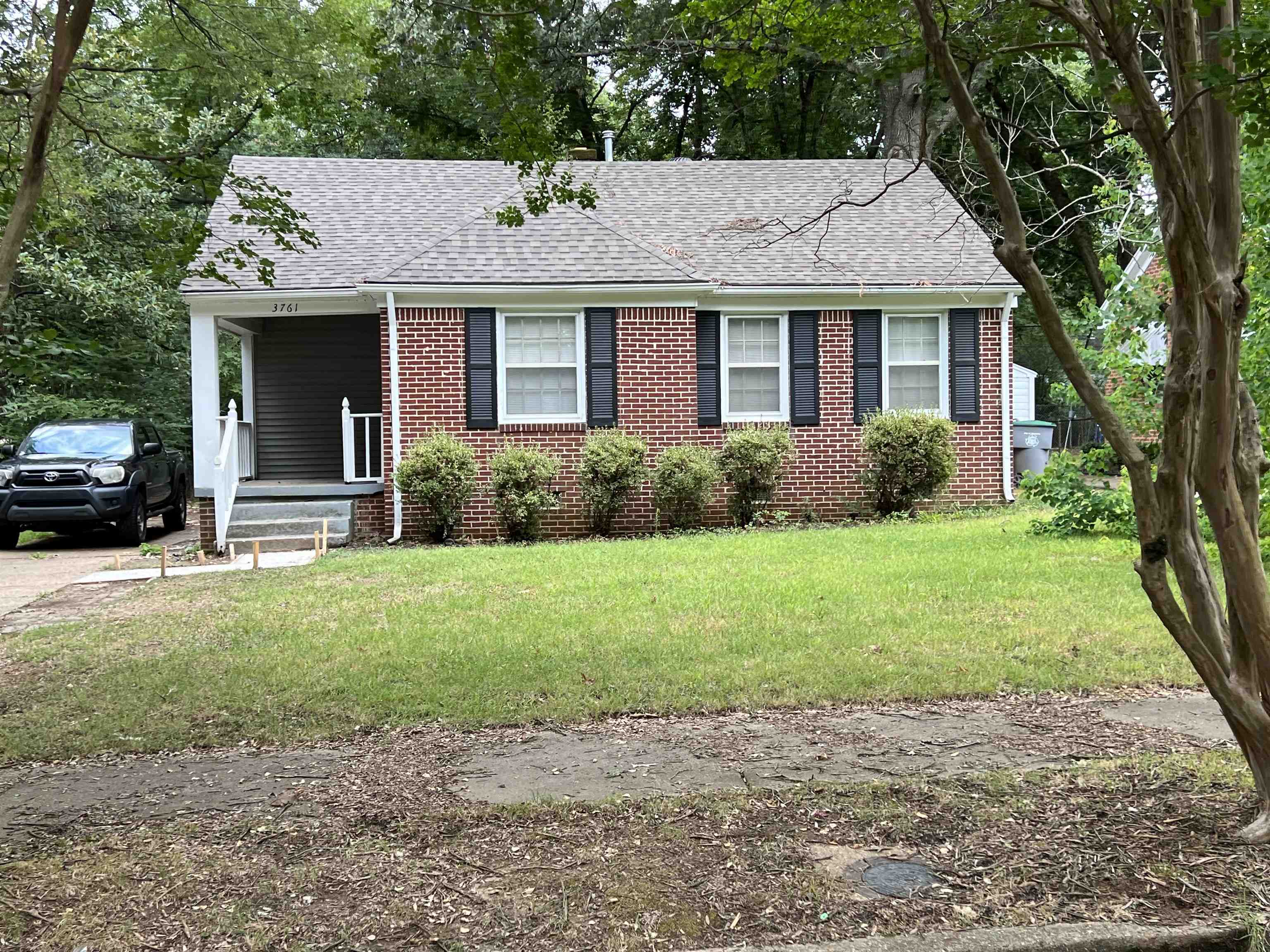 3761 Briar Rose Road Memphis, TN 38111 - Photo 1 of 2 Gallery Image 1