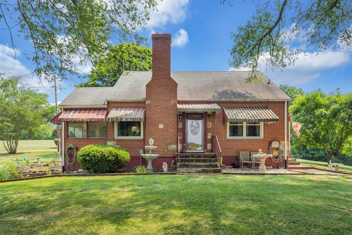 1515 Scott Road Roanoke, VA 24012 - Photo 1 of 36 01-MIB08184