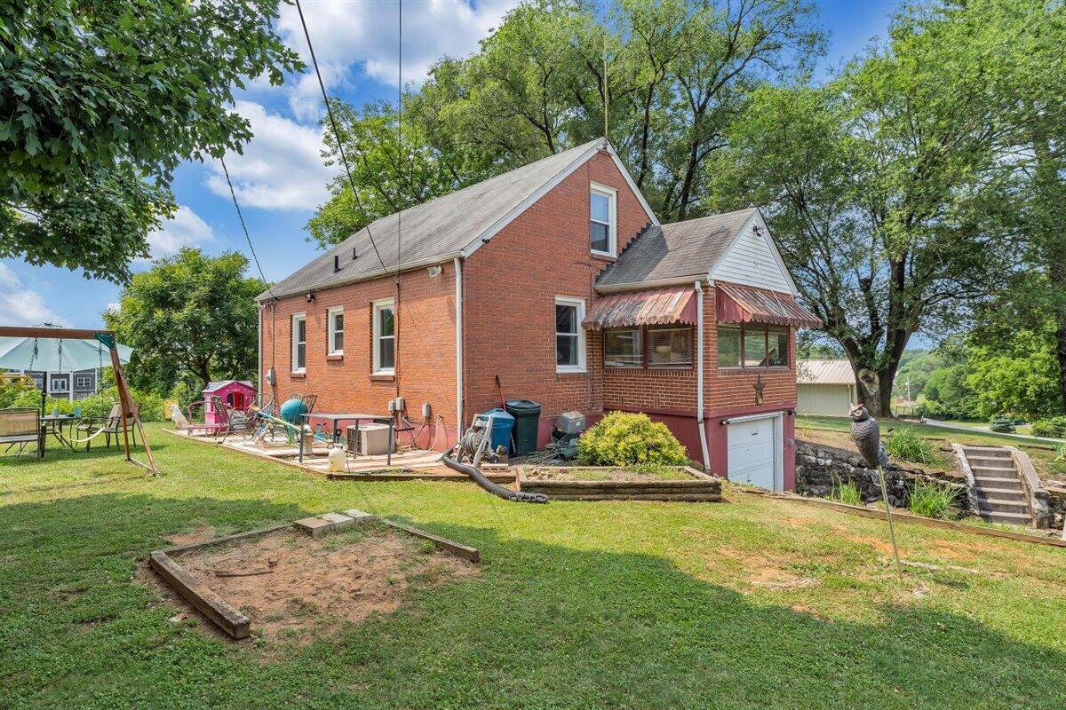1515 Scott Road Roanoke, VA 24012 - Photo 25 of 36 26-MIB08202