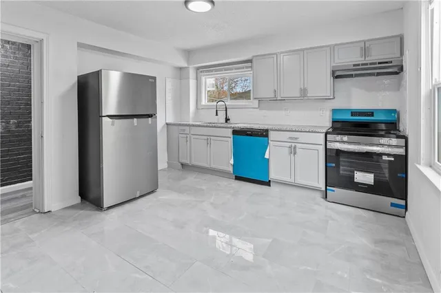 $275,000 | 6501 Blue Ridge Cutoff, Raytown, MO 64133