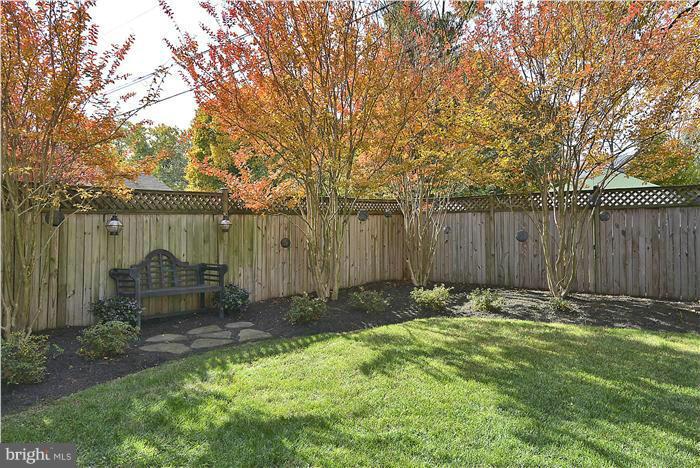 2 Cedarwood Road Baltimore, MD 21228 - Photo 28 of 30 Large, Pretty, and Private---Perfect !