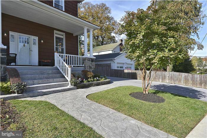 2 Cedarwood Road Baltimore, MD 21228 - Photo 4 of 30 Beautifully Maintained And Loved Through the Year