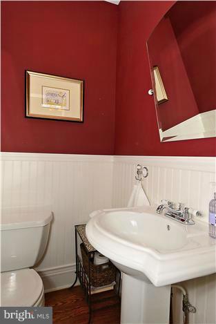 2 Cedarwood Road Baltimore, MD 21228 - Photo 10 of 30 Main Level Powder Room Accented with Wainscotting